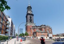 Katastrophe im Michel: Sei dabei! Außenbild des Hamburger Michels (St. Michaelis-Kirche)