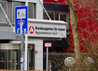 Bürgergeld wird zur Grundsicherung Gebäude der Bundesagentur für Arbeit Nord.